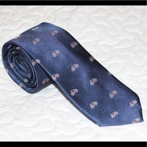 🆕 Navy with 🚲 tie